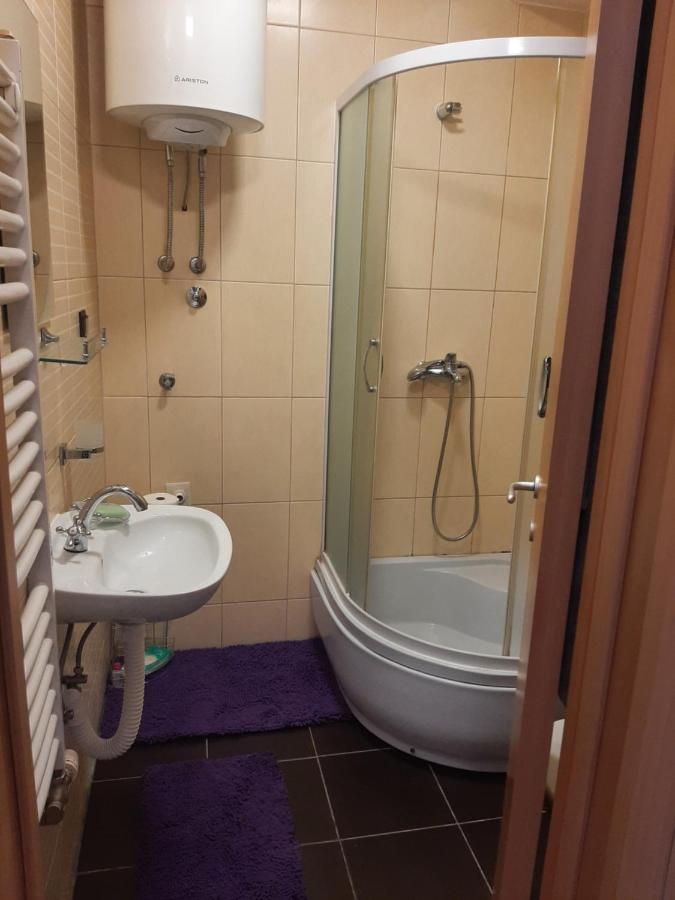 Belmir Apartment Mali Mokri Lug ภายนอก รูปภาพ